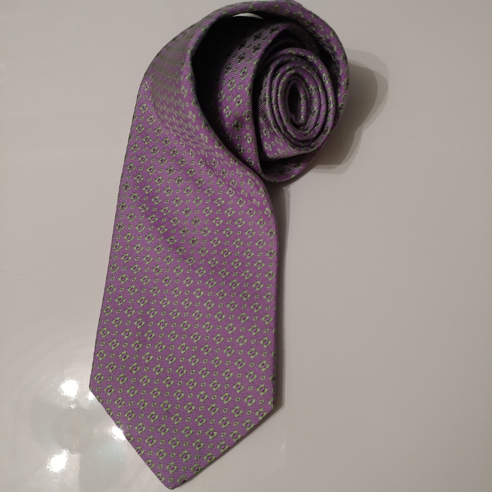 Executive Collection Tie by Tom James - Picture 4 of 10